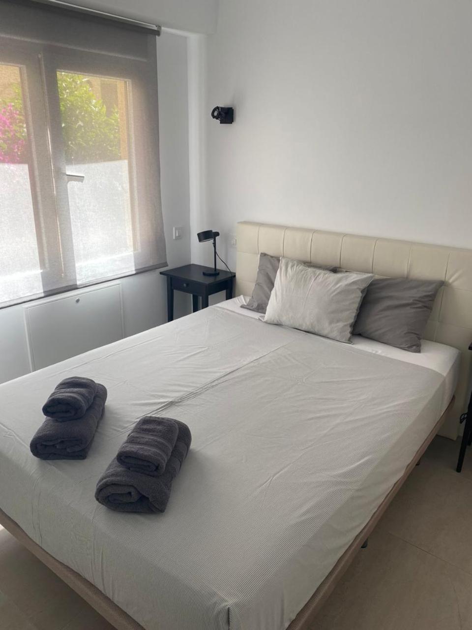 Apartamento En Toledo Bagu Exterior foto